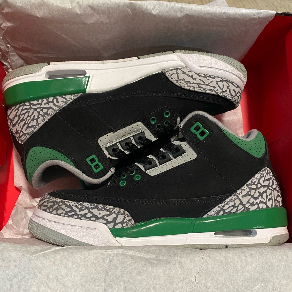 Jordan Retro 3 Pine Green